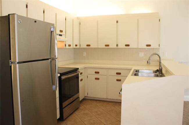 Photo - 3345 Crystal Ct E Unit E