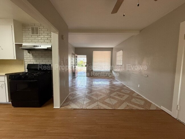 Photo - 4141 N 29th Ave