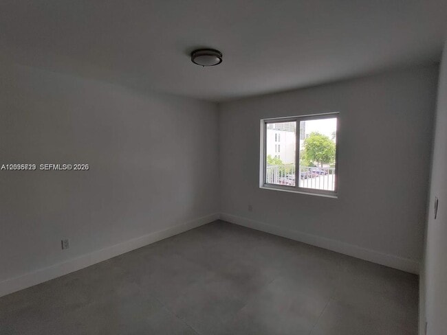 Photo - 3755 NE 167th St Unit 25