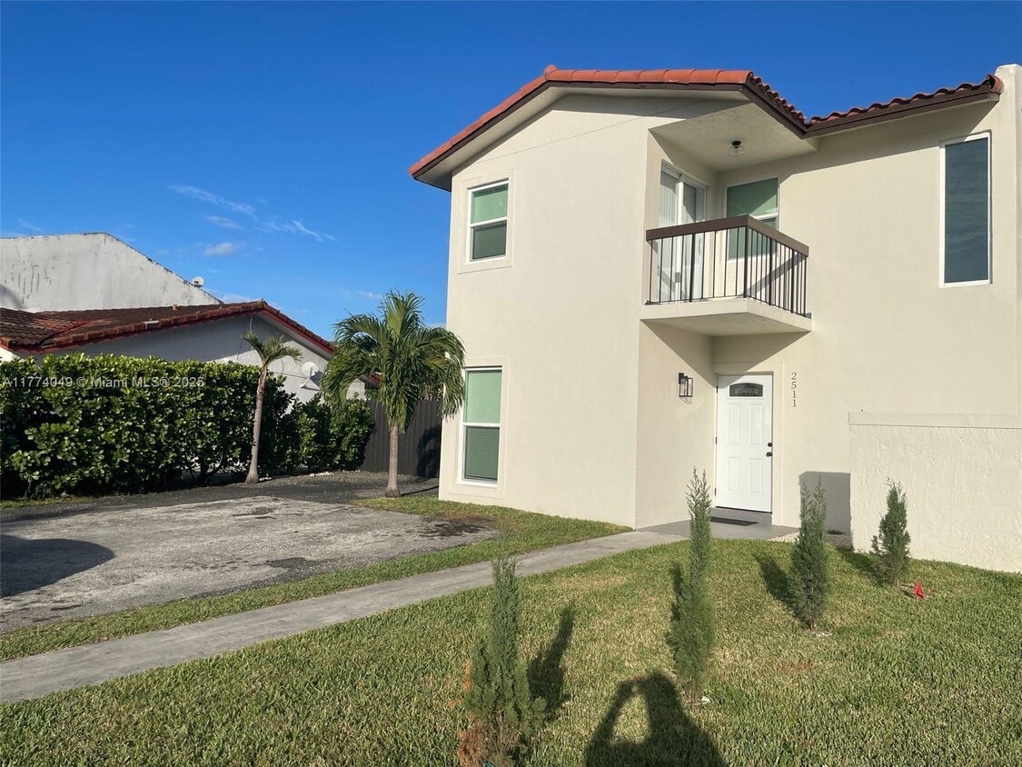 Photo - 2511 SW 112th Ct (Miami, FL)