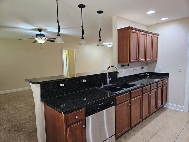 Photo - 550 Orchard Falls Dr