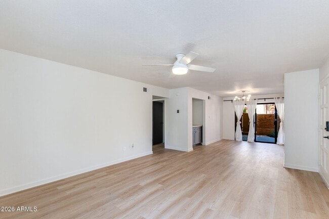 Photo - 4950 N Miller Rd Unit 116