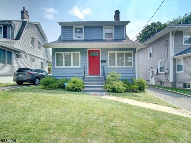 Building Photo - 415 Orange Rd Rental