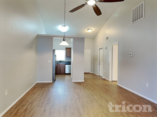 Photo - 3215 Timberline Rd