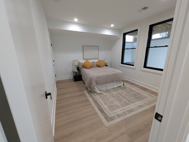 Photo - 4411 Illinois Ave NW Unit B