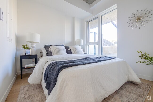 1BR, 1BA - 563SF - Bedroom - Joseph