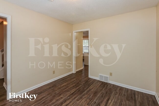 Photo - 3697 Beckman Dr