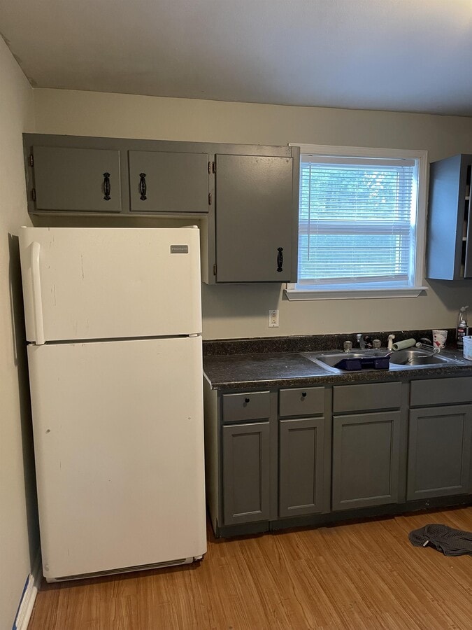 Photo - 911 Riviera Dr