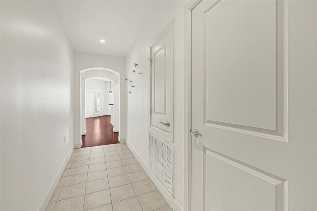 Photo - 1900 Genesee St Unit 310