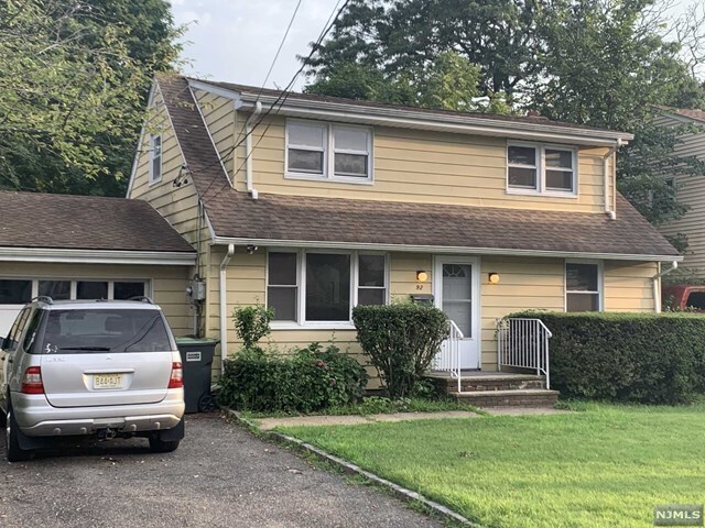 Photo - 92 Hillside Ave