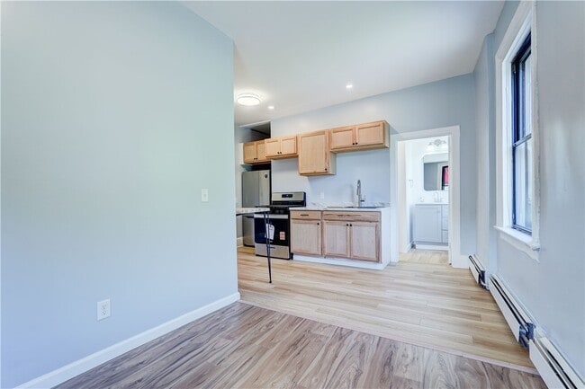 Photo - 90 Henrietta St