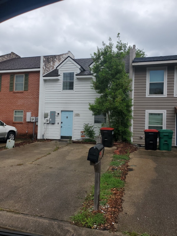 Photo - 127 E Pamela Dr Townhome
