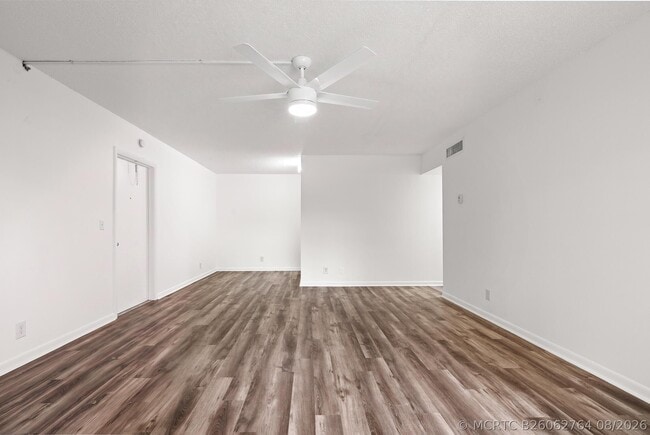 Photo - 630 NW 13th St Unit 0150