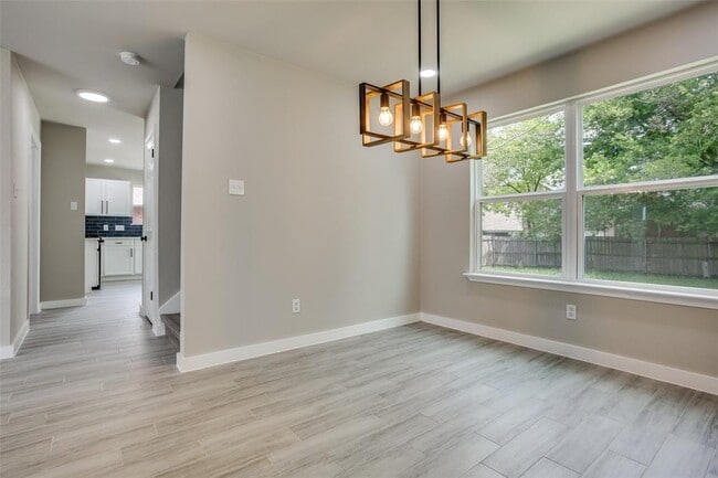 Photo - 517 Dusty Leather Ct