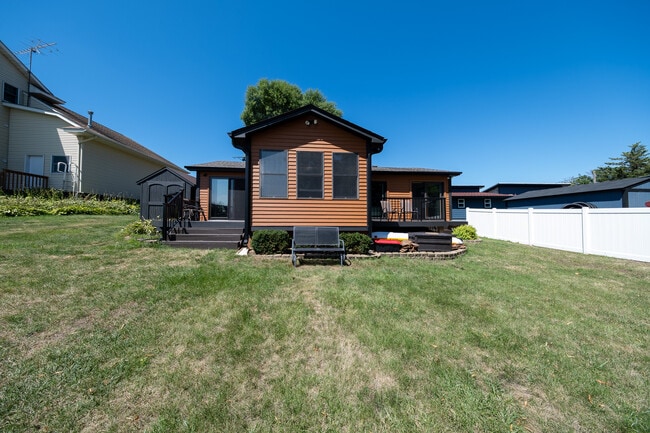 Photo - 24075 W Cedar Lake Dr