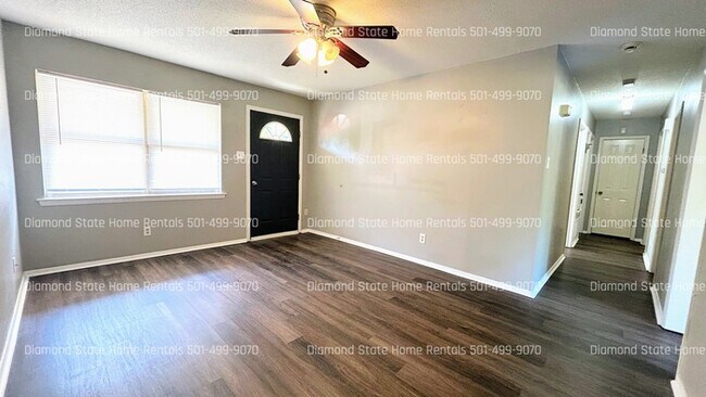 Photo - 505 Lehman Dr