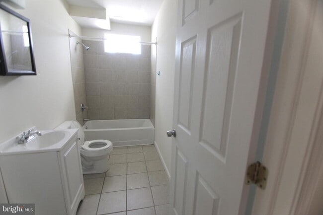 Photo - 1522 N 17th St Unit 3
