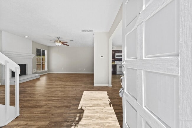 Photo - 16723 Quiet Trail Dr