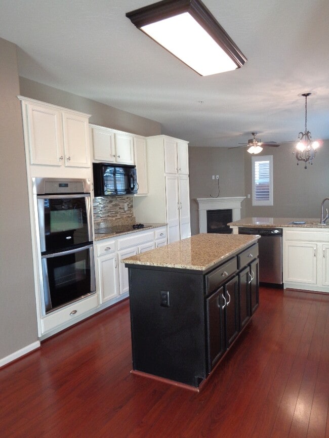 Photo - 1737 W Dali Way