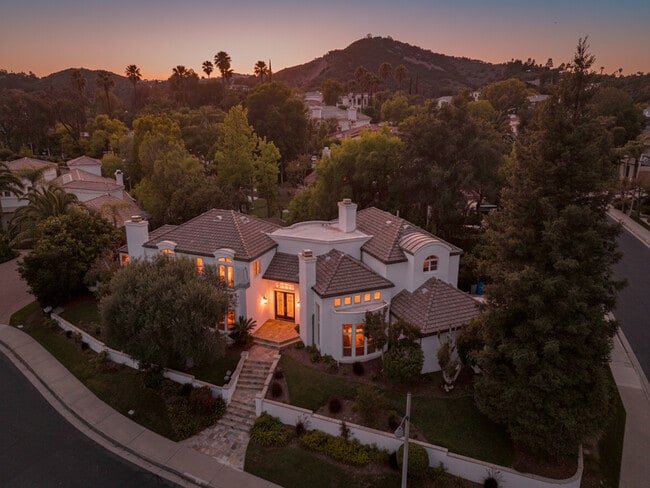 Photo - 3907 Peartree Pl