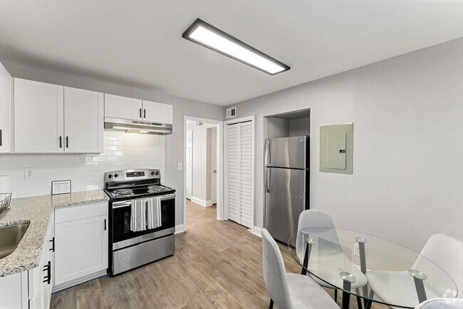 Building Photo - Balfour East Lake Rental