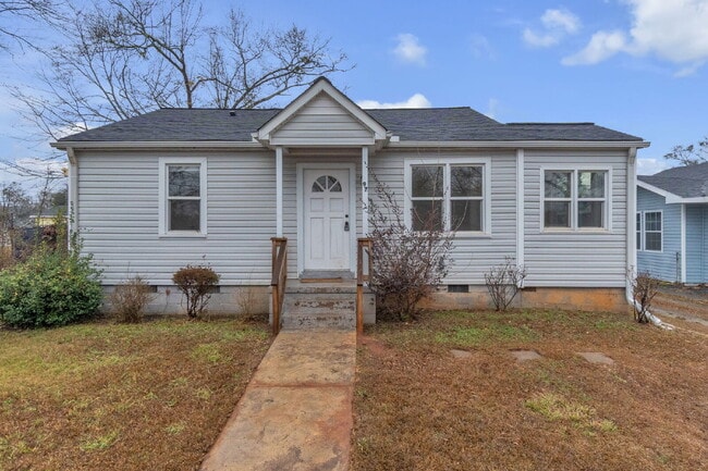 Building Photo - Stylish 2-Bedroom, 1-Bath Home with Contemporary Finishes ($1200/mo rent***)