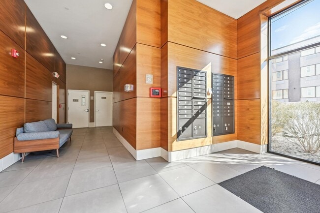 Photo - 5808 Washington St Unit 507