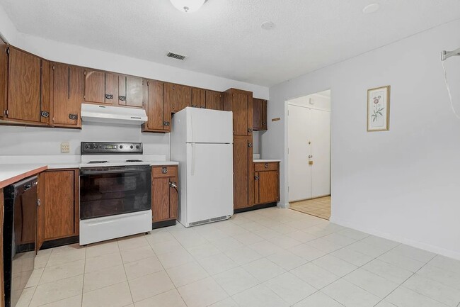 1002 Paradise Rd Unit 1 C