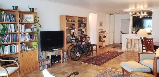 6 Whittier Pl Unit 5H