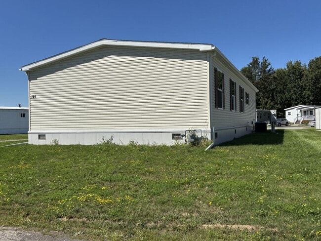 191 Ash St