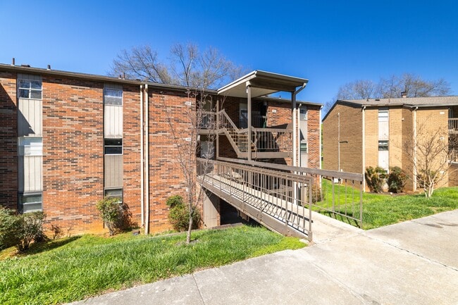 431 Canberra Dr