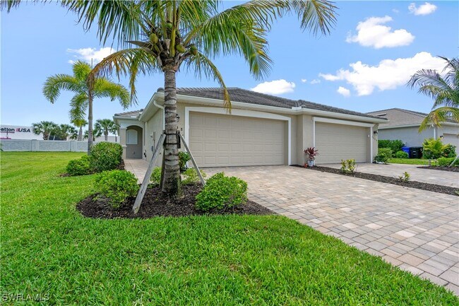 Photo - 4348 Lemongrass Dr