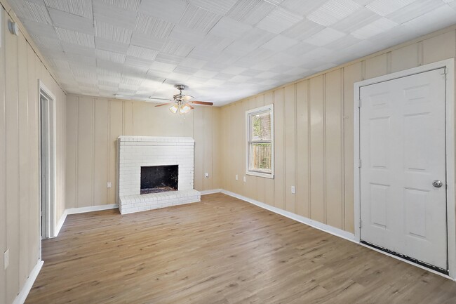 Photo - 946 Milam St