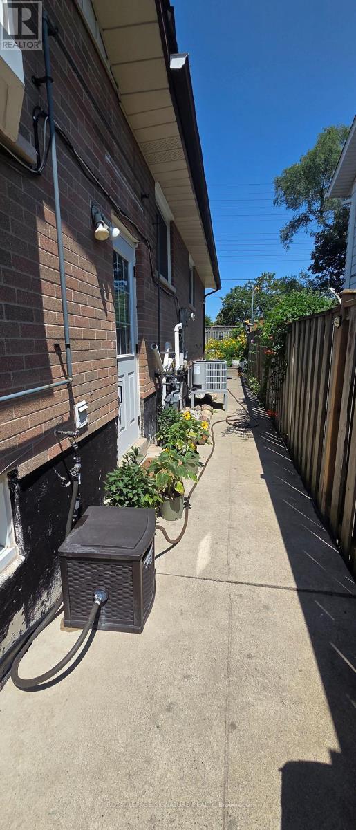Photo - 3692 Ellengale Dr