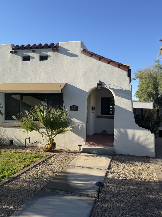 Photo - 722 W Moreland St Unidad 722