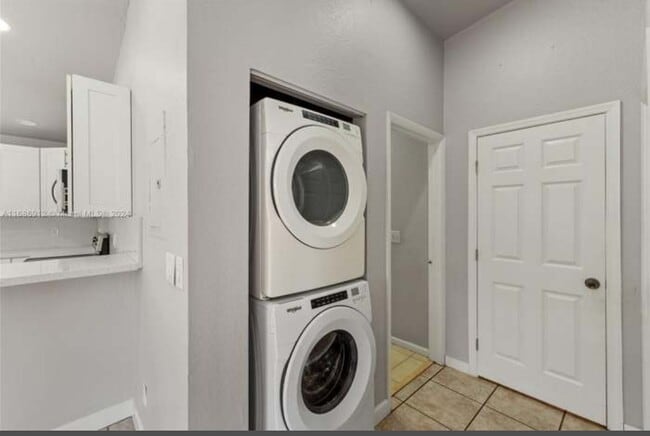 Photo - 6138 Grant St Unit #B