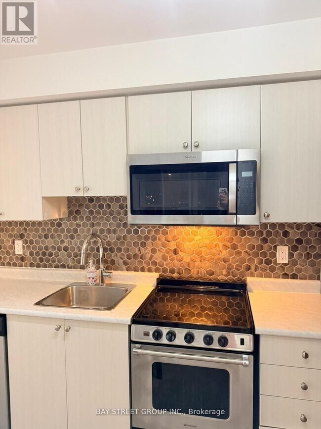 Photo - 10 Wilby Crescent Unit 1602
