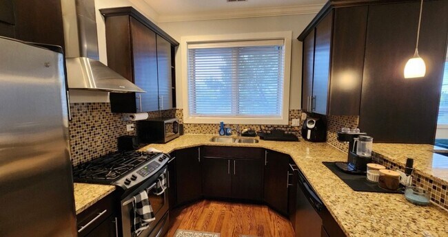Photo - Breathtaking, Fully Furnished 2-Bedroom, 2-Bath Condo Near Medical District