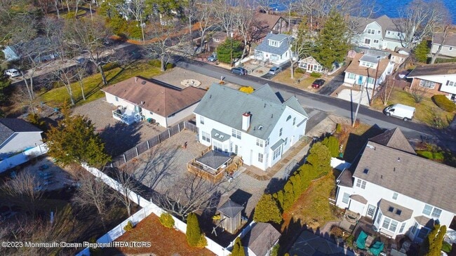 Photo - 505 Buhler Ave