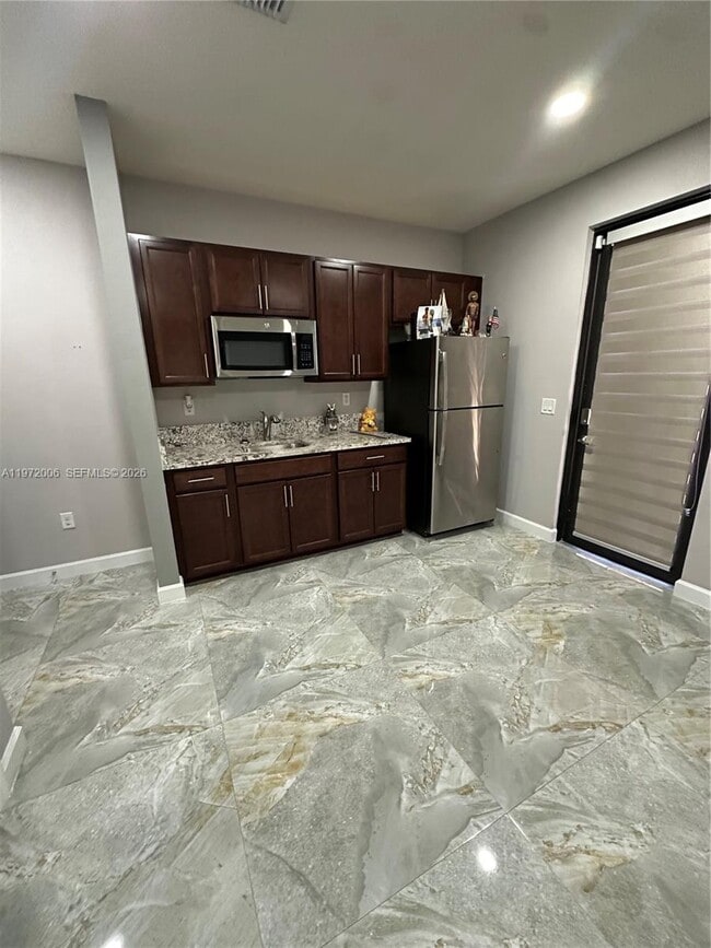 Photo - 11711 SW 251st St Unit 1