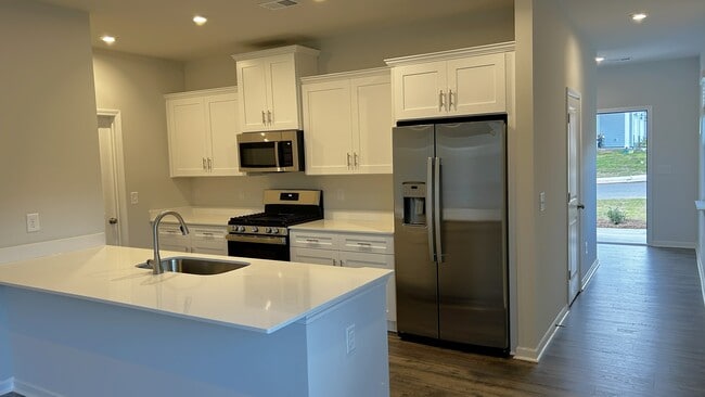 Photo - 210 Timber Fls Dr