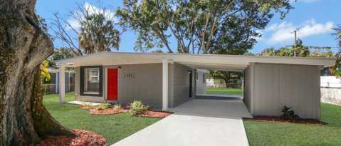 Photo - 1325 Windsor Way