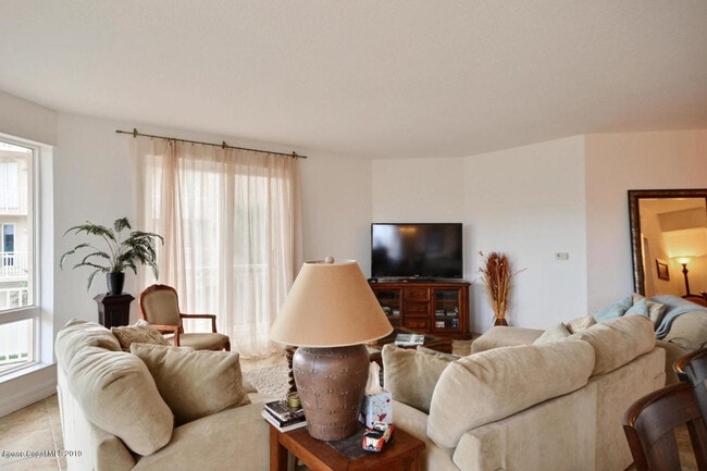 Photo - 130 Warsteiner Way Unit 204