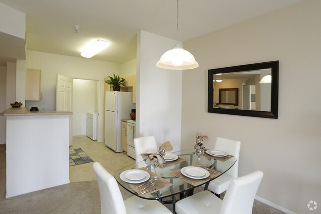 2 Bedroom 2 Bath_Siena_1101 SF