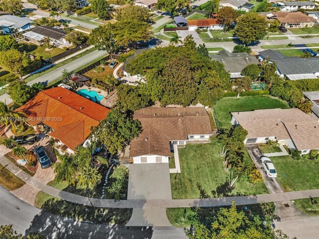 Photo - 13011 SW 80th St