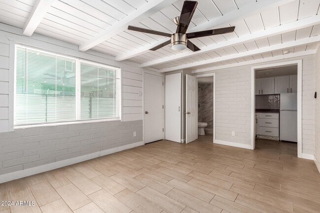 Photo - 3027 N 37th St Unit 6