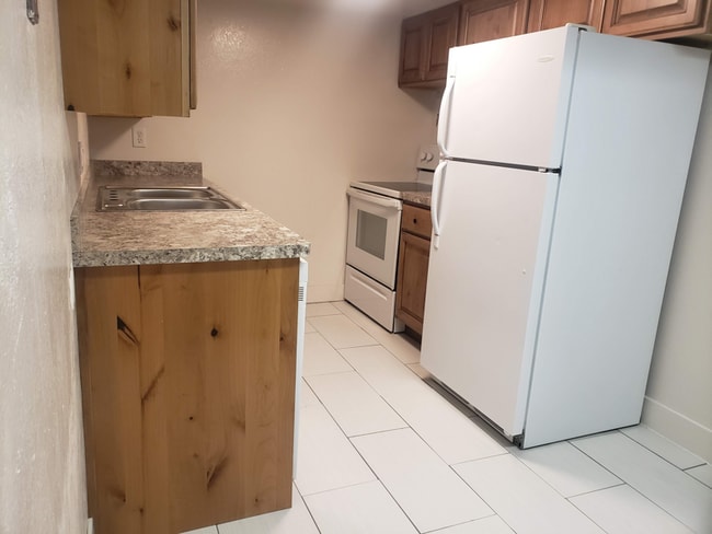 Photo - 170 W Foxbridge Dr