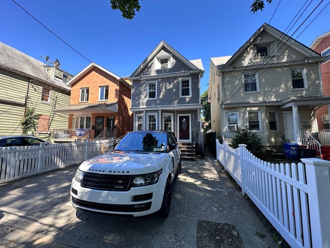 Building Photo - 150-21-150-41 41st Ave