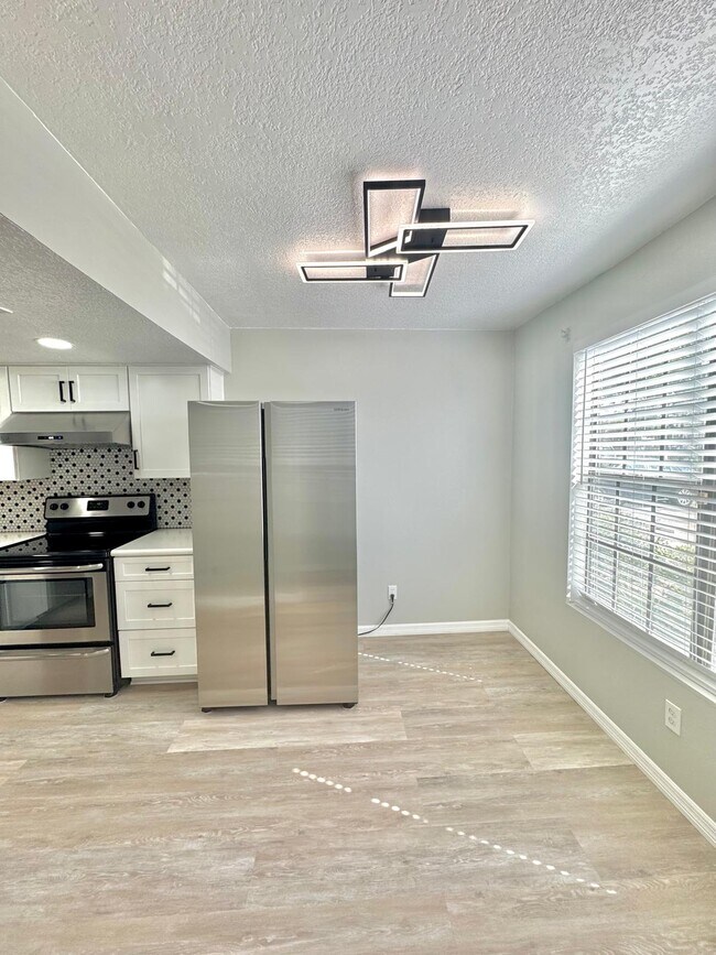 Photo - 16565 Brigadoon Dr