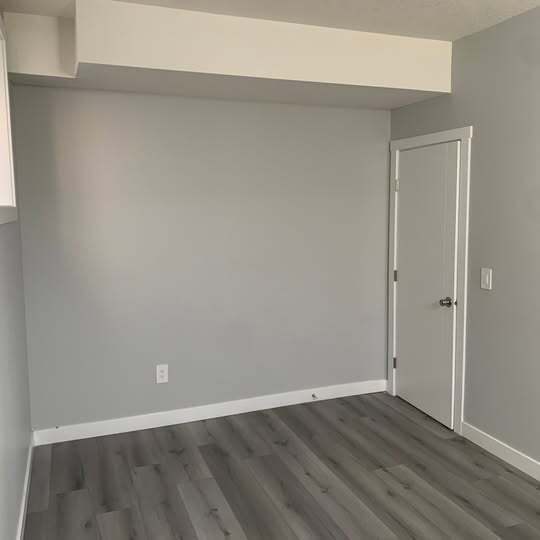 Photo - 309 Corner Meadows Way NE